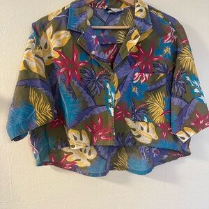 Cropped 1980’s Vibrant Floral Button Down Shirt Hawaiian
